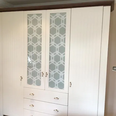 فندق Errew Mohill